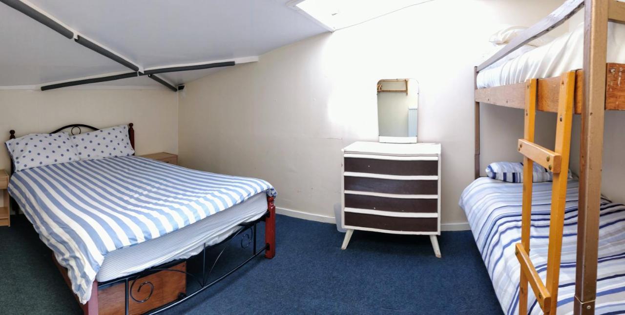 Y Doc At World Horizons Community Hub Hostel Ланели Екстериор снимка